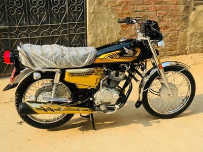 125 self start 2025 model