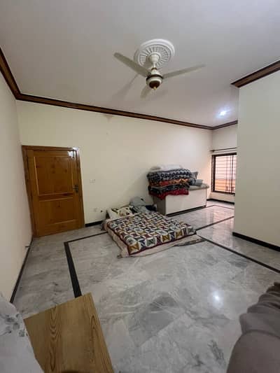 Beautiful House Available For Rent