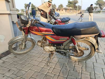 HONDA CD-70 2011 MODEL in Genuine Condition