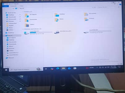 Dell 22 inch boderless led for sell