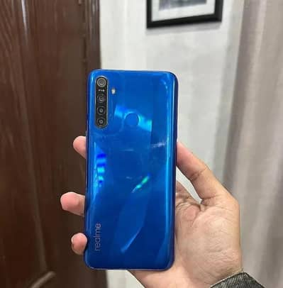 realme 5 4gb 64gb 10/10