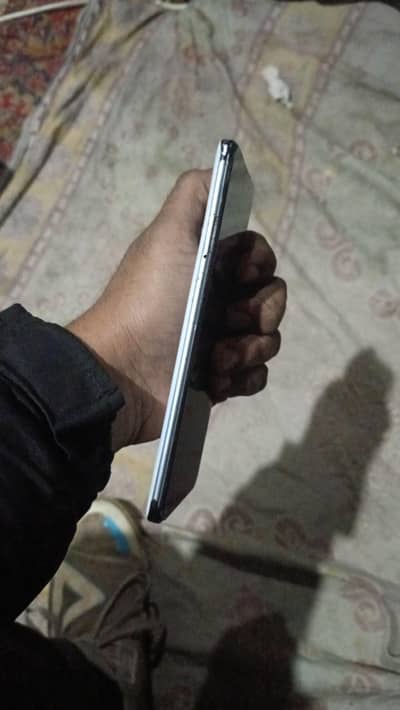 tecno common 16 se 6/128