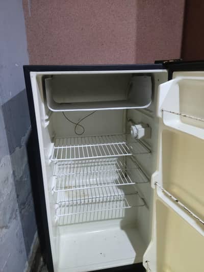 Haier mini fridge