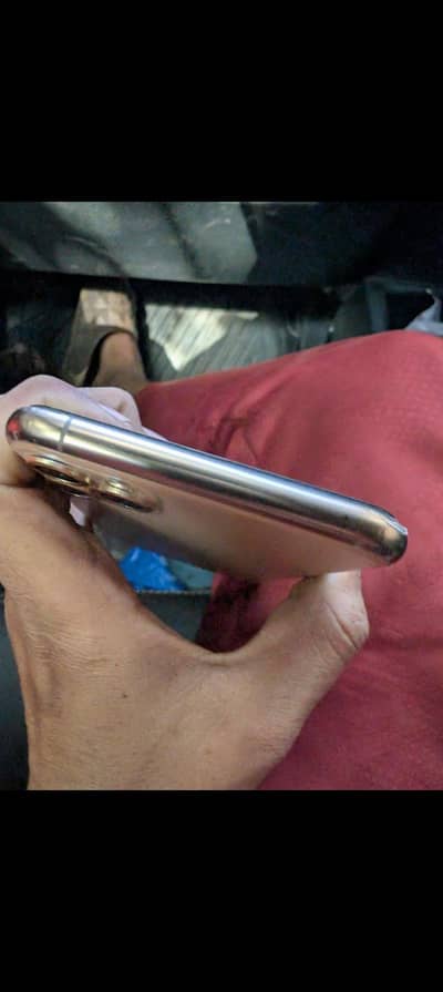 iphone 11 pro max PTA approved