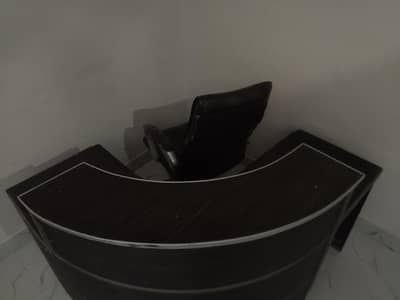 counter bahut majbut hai urgent sale