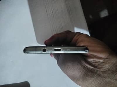 Samsung Galaxy j7 (2016). AMOLED panel