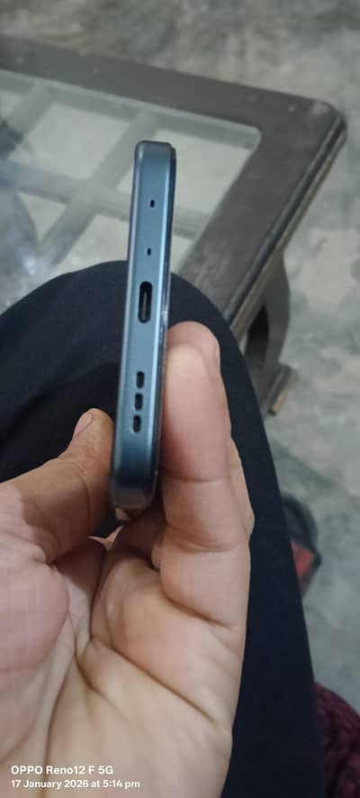 brand new phone 8/256 with box charger 12 month warranty