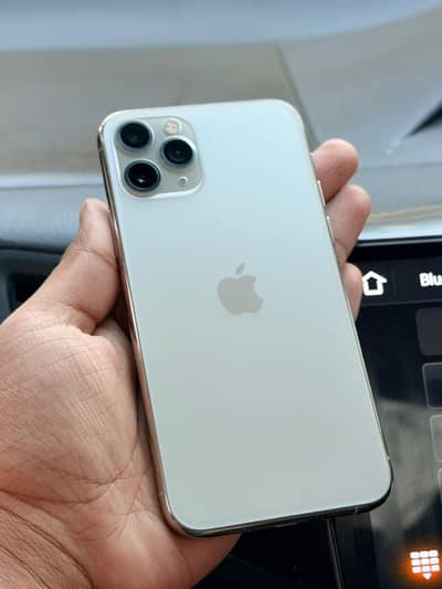 iphone 11 pro 64gb Non PTA ( 2 Months Sim time remaining )