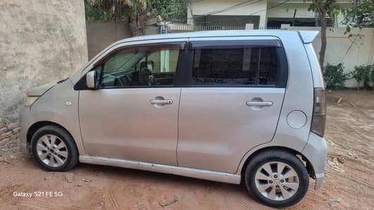 Mazda Azwagon/Wagon r stingray 2011/2014 Top of the line