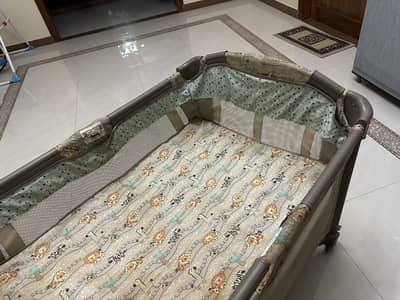 Mama kids baby cot