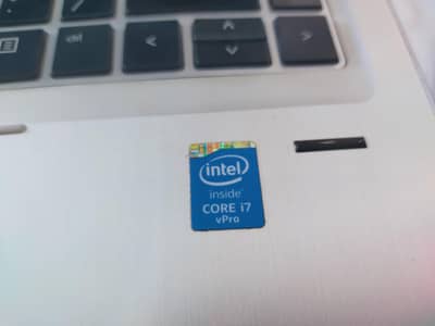 HP Folio 9480m  Core i7 4th generation