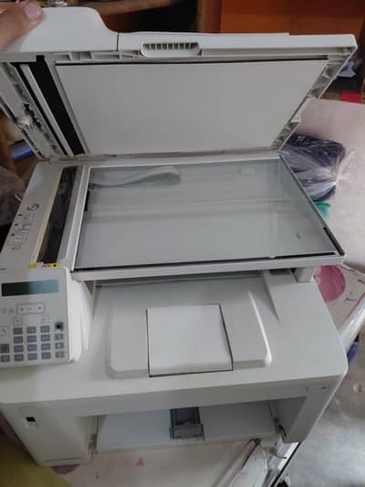 Hp laser jet M227