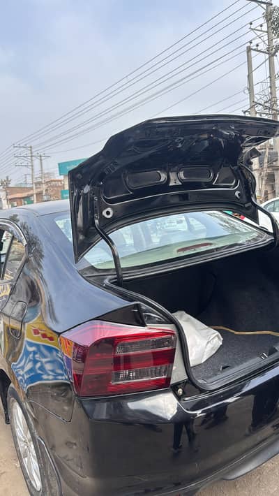 City 2015 model auto