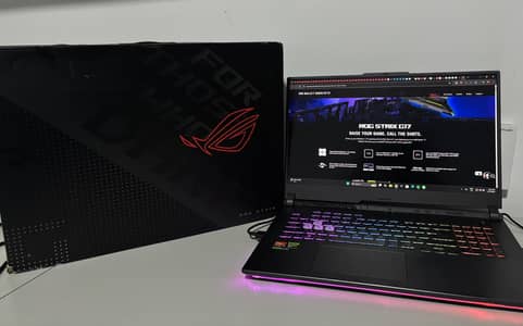 ROG Strix G17 | AMD Ryzen 9 7945HX |GeForce RTX4060 8GB | 1TB SSD