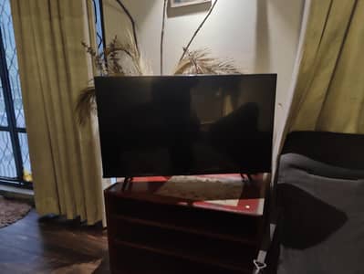 TCL 43" LED