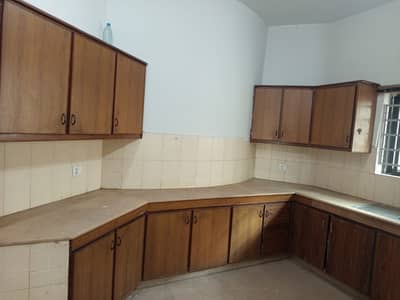 1 Kanal Lower Portion Is Available For Rent In Dha Phase 4 Near Nadra Office Phase 4