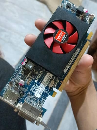 Amd HD 8490 graphics card with dvi to VGA free convertor