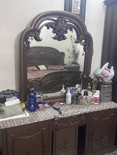 Bed complete set in good condition