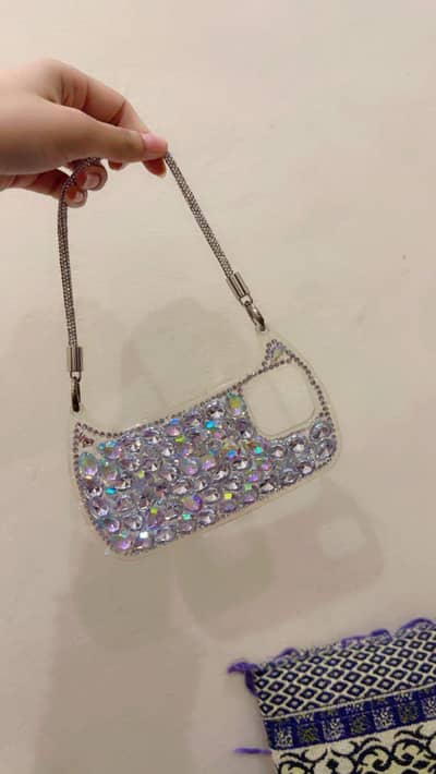 14 pro max case available