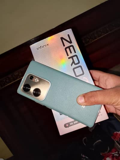 infinix zero 30 16gb 256gb complete box 10/9.5 condition