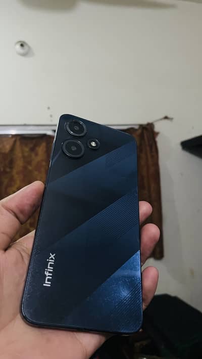 Infinix Hot 30 Play