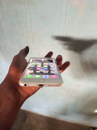 Iphone 7puls 128 GB my WhatsApp number 0324-12-95*120