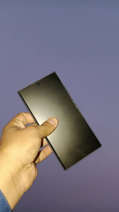 Samsung Galaxy S24 Ultra – Like New –  with Box