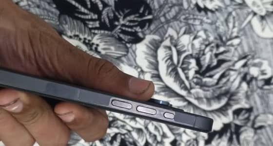 iPhone 15 pro max 256 gb 86 health jv