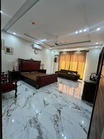 1 Kanal upper Portion For Rent