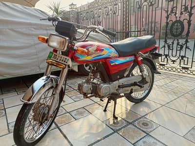 Honda Cd70 1999 1 liter ma 70km