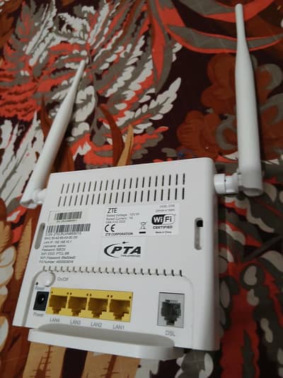 Ptcl modem wireless  not used box pack  _whatspp number 03064125878