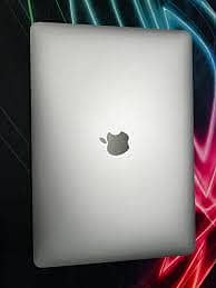 Apple MacBook Pro M1 – Smooth Speed,Retina Display