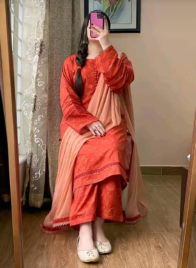 used linen clothes. . condition 9/10