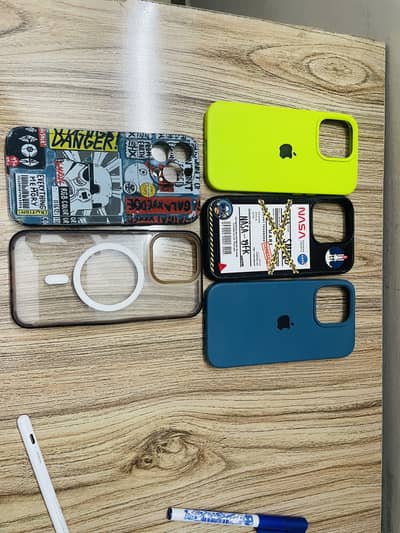 Iphone 13 pro covers