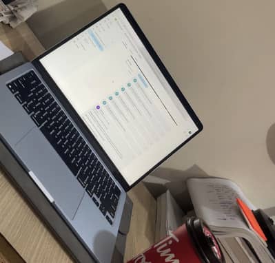MacBook Air M4 used for 3 months