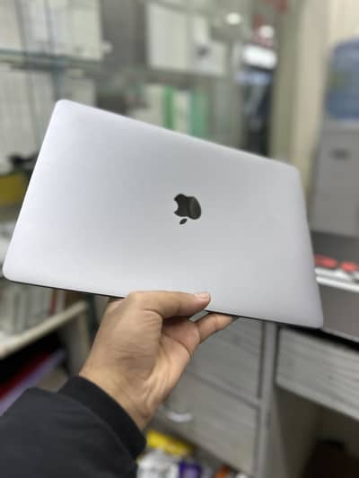 Mac Book Air M1 2020