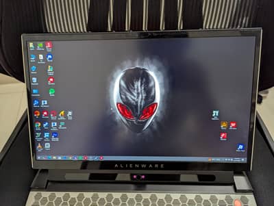 Alienware M15 R2 (i7-9th gen)