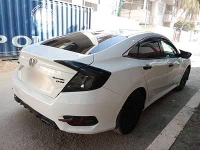 Honda Civic 2018 Vti Oriel Prosmatec Ug