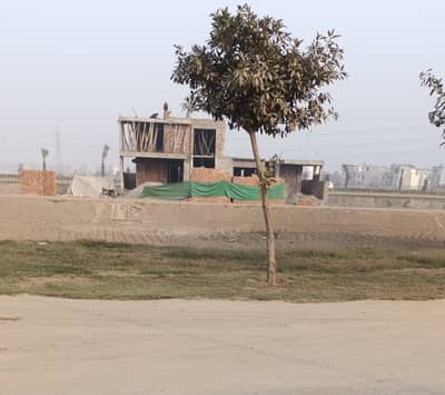 10 Marla Residential (Transfer free) Plot For Sale In Diamond Block Park View City Lahore