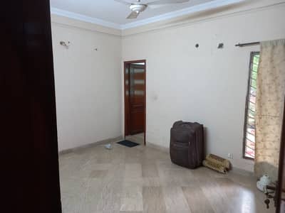 10 Marla Outstanding Lower Portion In WAPDA TOWN