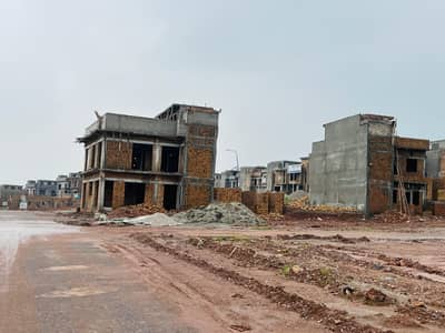 Overseas Block 5 Marla Corner File