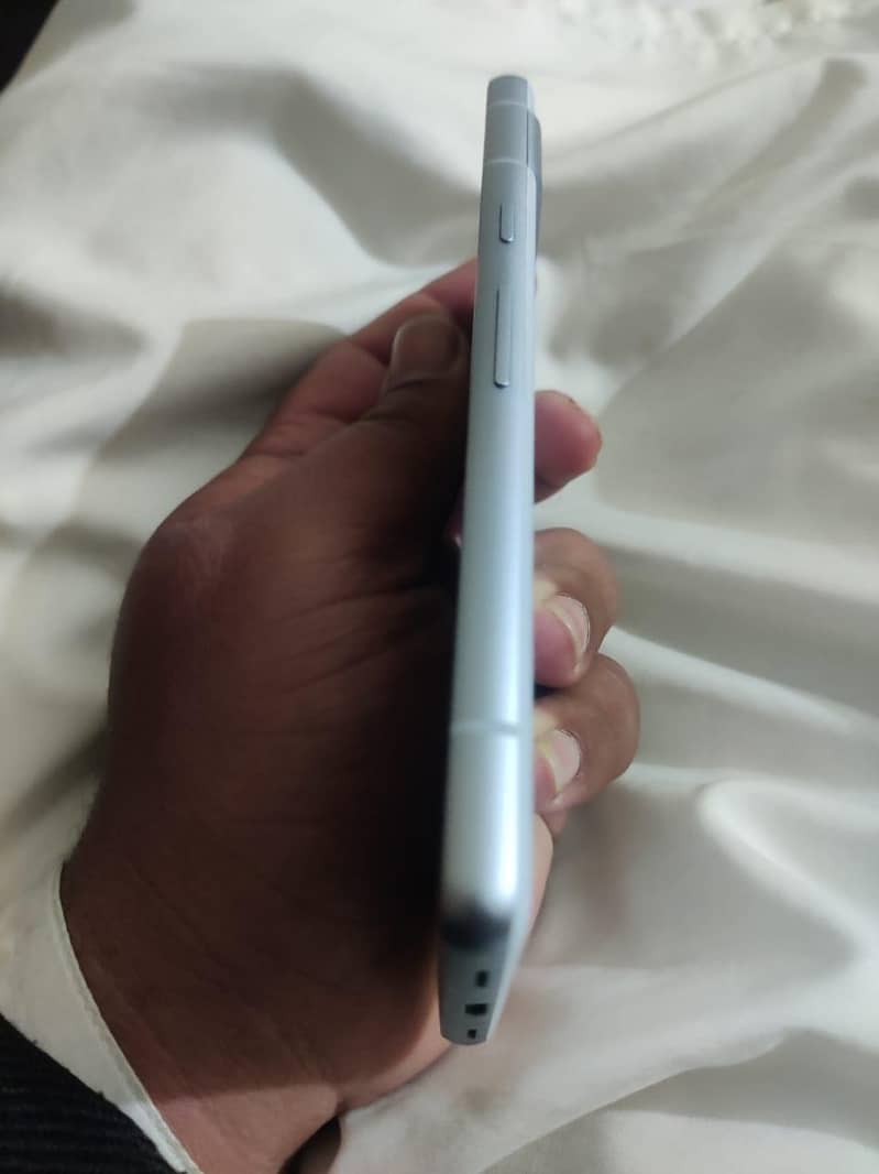 mobile model Google pixel 7a 1