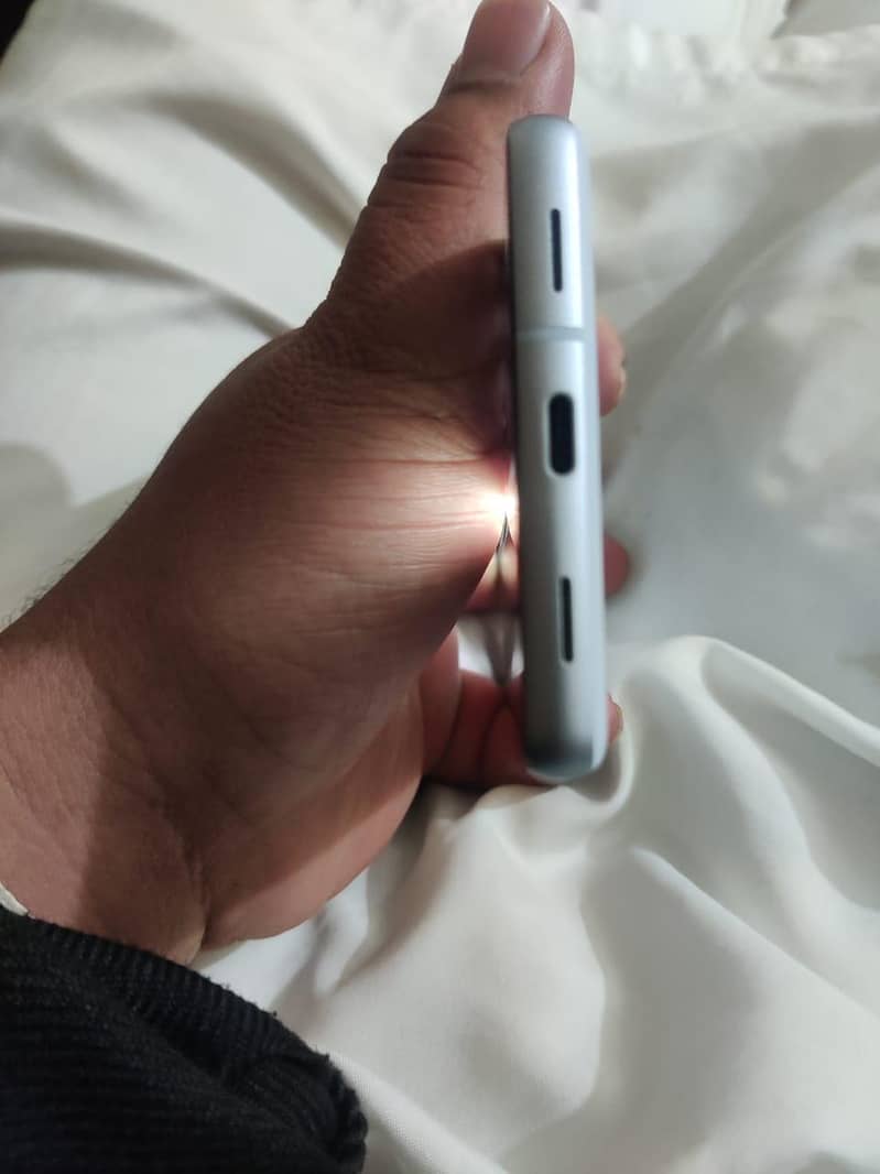 mobile model Google pixel 7a 2