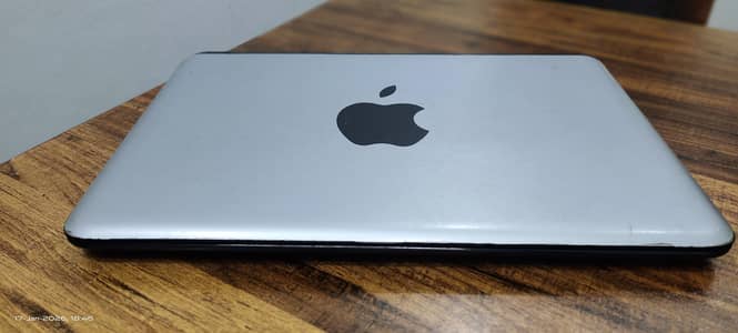 8 GB -  500GB, Core i3 - Haier 7G-5H, Battery OK