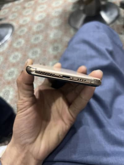 iPhone XS max PTA Approved