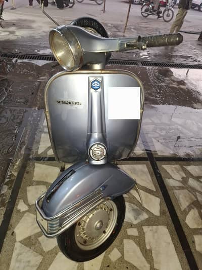 Vespa sirf sahauqeen hazraat Kay liye