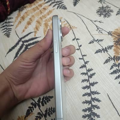 ipnone 15 pro max non pta