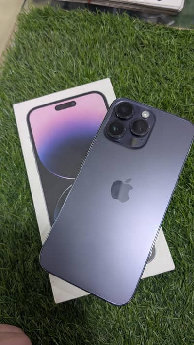 I phone 14promax (256GB)