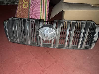 Toyota revo and tx front grill bull bar lights bumper rims tyres