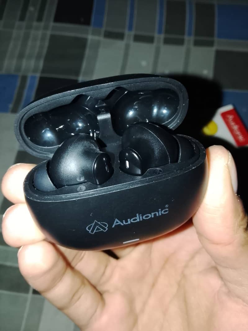 Audionic earbuds 425 2